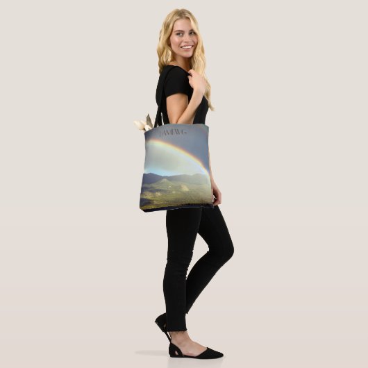 HAMbWG - Canvas tas - Regenboog (Op model)