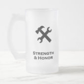 Hamer Moersleutel Sterkte en Honor Zwart Matglas Bierpul (Links)