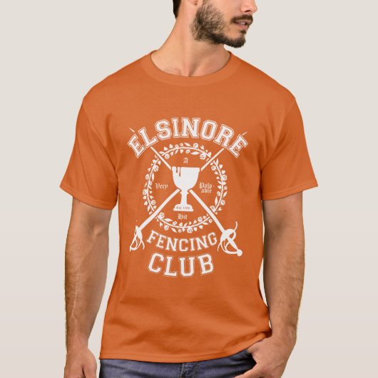 Hamlet Andrew Scott wore this Elsinore Fencing Clu T-shirt (Voorkant)
