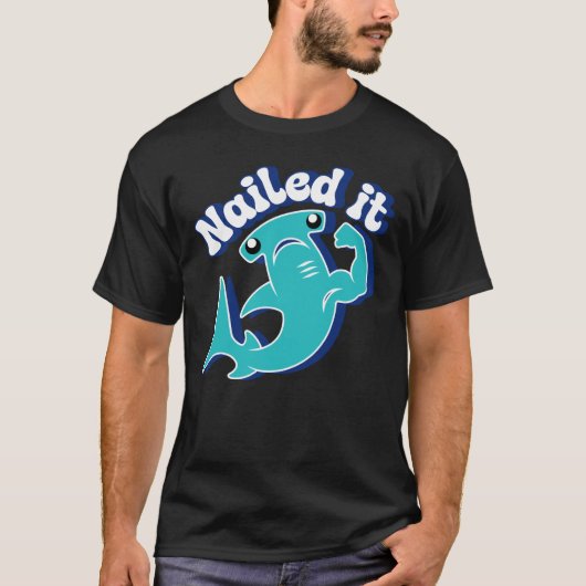 Hammerhead Shark Flexing heeft het genageld T-shirt (Voorkant)