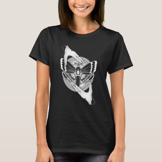 Hamsa Hands Gothic Witchcraft Pagan Mandala Moth O T-shirt (Voorkant)