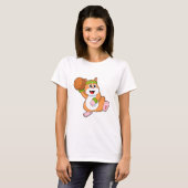 Hamster als Basketballspeler met Basketball T-shirt (Voorkant volledig)