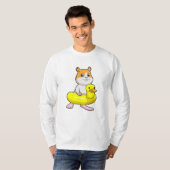 Hamster bij Beach met Duck als Swim ring T-shirt (Voorkant volledig)
