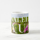 Hanalei Bay Kauai Paarse Flower Big Text Koffiemok (Center)