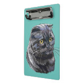 Hand die een grappige zwarte zwarte kat tekent. mini klembord (Angled2)