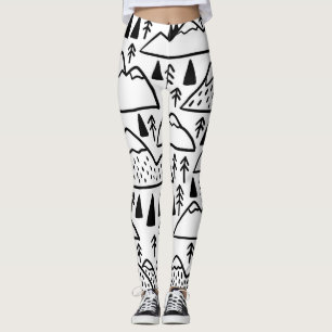 Hand-Drawn  Bergen en Bomen. Leggings