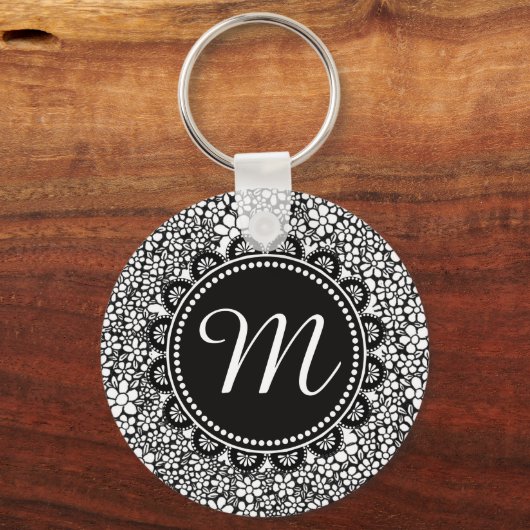 Hand Drawn Black and White Flower Pattern Monogram Sleutelhanger (Voorkant)