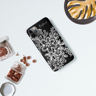 Hand Drawn Black and White Mandala Flowers Doodle iPhone 11Pro Max Hoesje