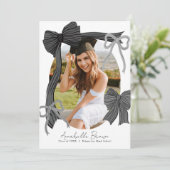 Hand-drawn Black Bows Photo Graduation Party Kaart (Staand voorkant)