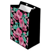 Hand Drawn Decorative Cherry Blossom Pattern Medium Cadeauzakje (Voorkant Gekanteld)