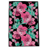 Hand Drawn Decorative Cherry Blossom Pattern Medium Cadeauzakje (Voorkant)