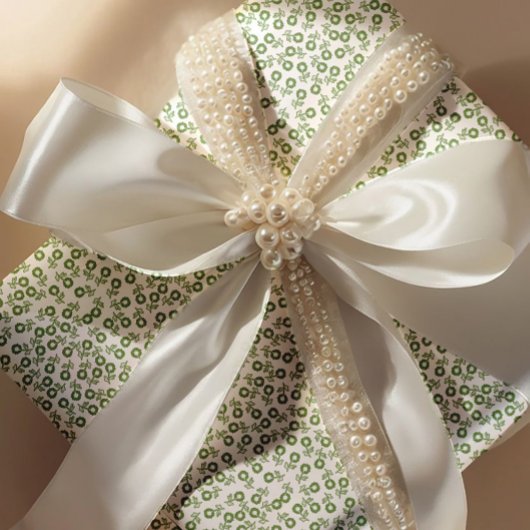  Hand-drawn ditsy Sage Green Daisies – Mini Floral Cadeaupapier