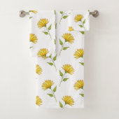 Hand Drawn Golden Yellow Daisy Pattern Bad Handdoek (Insitu)