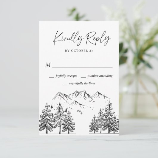 Hand Drawn Mountains Forest Wedding RSVP Kaartje (Staand voorkant)