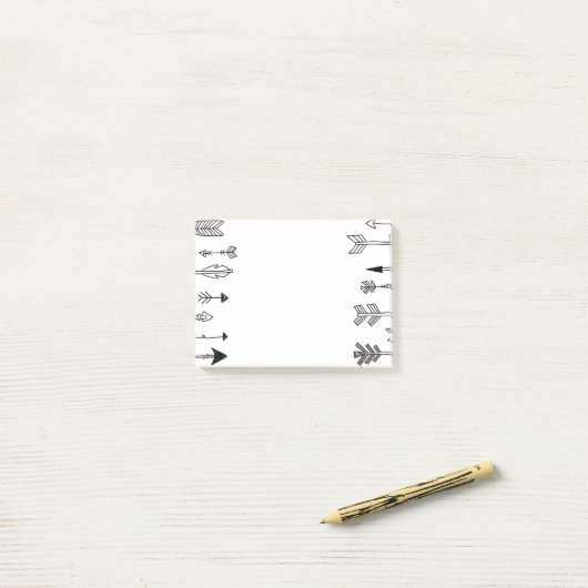 Hand Drawn Tribal Arrow Art Post-it® Notes (Op bureau)