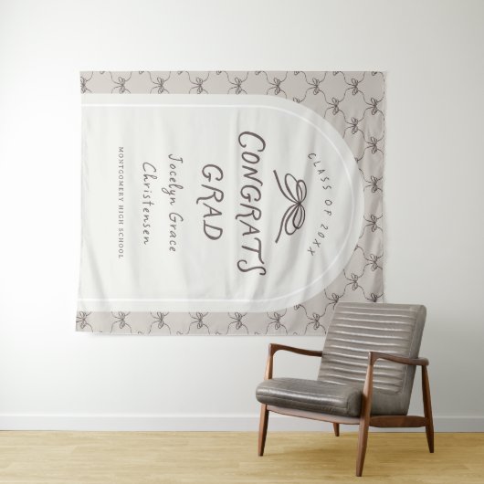 Hand Drawn Whimsical Congrats Grad Party Backdrop Wandkleed (In Situ (horizontaal))