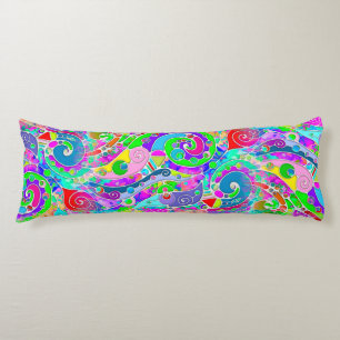 Hand- en digitaal gekleurd patroon art 22 lichaamskussen