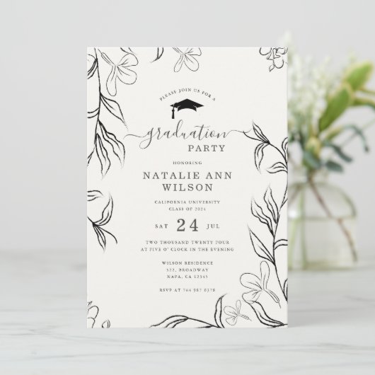 Hand geschetst delicaat bloemenbeige Afstuderen Kaart (Staand voorkant)