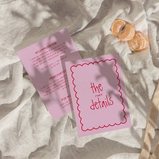 Hand geschreven kleurrijke retro moderne bruiloft  informatiekaartje