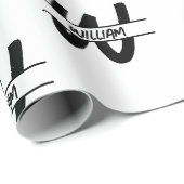 Hand geschreven Zwart-wit Monogrammed Naam Cadeaupapier (Rol Hoek)