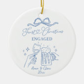 Hand Getekende Eerste Kerst Verloving Keramisch Ornament (Voorkant)