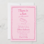 Hand getekende roze broodje in de oven meisje Baby Kaart (Voorkant)