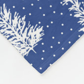 Hand getekende sneeuw bedekte boom patroon indigo fleece deken (Hoek)