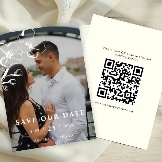 Hand getrokken Bloemen Wedding QR Code Foto Save The Date
