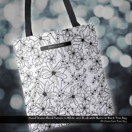 Hand getrokken bloemenpatroon met naam wit & zwart tote bag