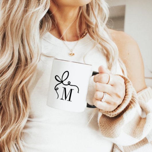 Hand getrokken boog monogram gepersonaliseerd mok