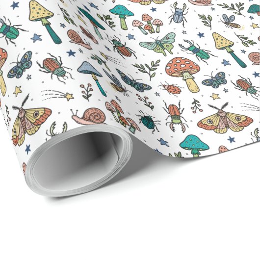 Hand getrokken champignons en bugs | nachtbos cadeaupapier (Rol Hoek)