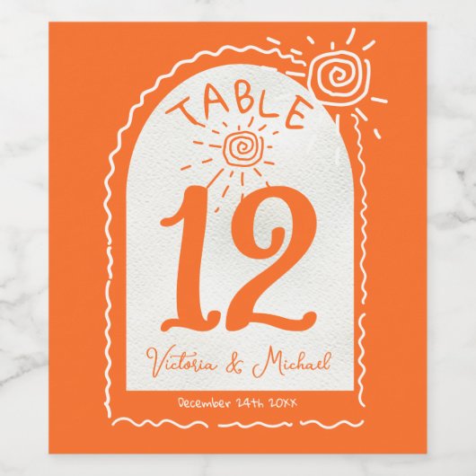 Hand getrokken golvende boog Tafel nummer kaarten Wijn Etiket (Enkel label)