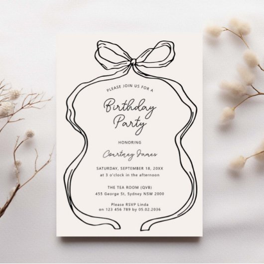 Hand getrokken grillige lint grens verjaardagsfees kaart