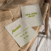 Hand getrokken kleurrijke retro leuke funky bruilo kaart