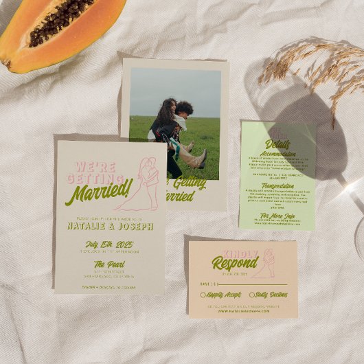 Hand getrokken kleurrijke retro vet funky bruiloft kaart