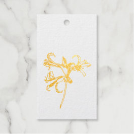 Hand getrokken lijn bloeiende lelie bloem. cadeaulabels