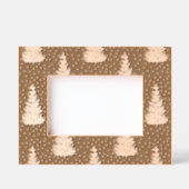 Hand getrokken sneeuw bedekt dennenboom patroon gegraveerde lijstjes (Voorkant)