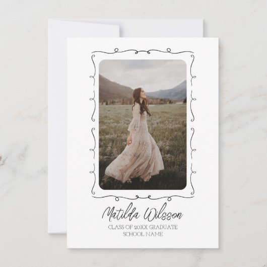 Hand getrokken Zwart & Wit Foto 2024 Afstuderen Aankondiging (Voorkant)