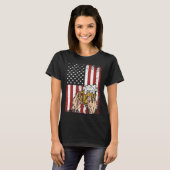 Hand Holding Beer USA flag T-shirt (Voorkant volledig)