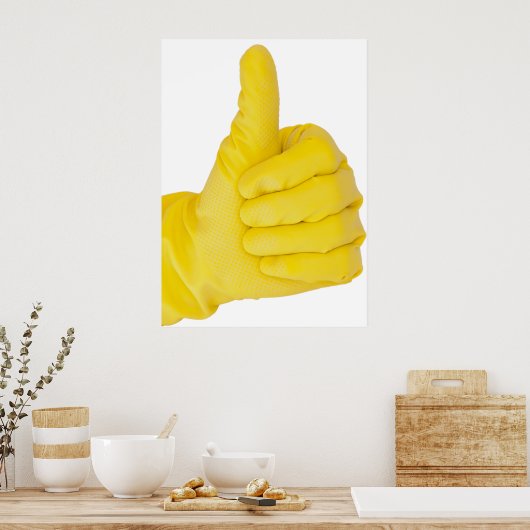 hand in gele latexhandschoen poster (Keuken)