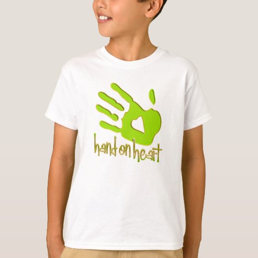 hand in hart t-shirt (Voorkant)