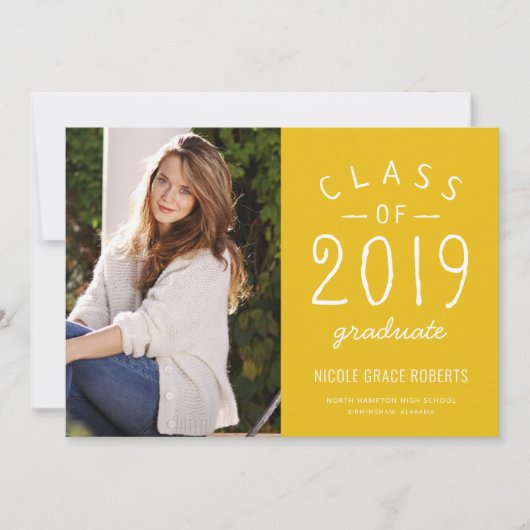Hand Lettered Afstuderen Fotoaankondiging Geel Aankondiging (Voorkant)