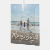 Hand Lettered Merry en Bright Holiday Foto Glas Ornament (Voorkant links)