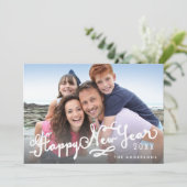 Hand Lettered Script Happy New Year Holiday Foto Feestdagenkaart (Staand voorkant)