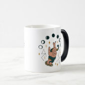 Hand met een slang magische mok (Voorkant rechts)