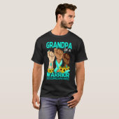Hand opa van een Warrior progressieve supranucleai T-shirt (Voorkant volledig)