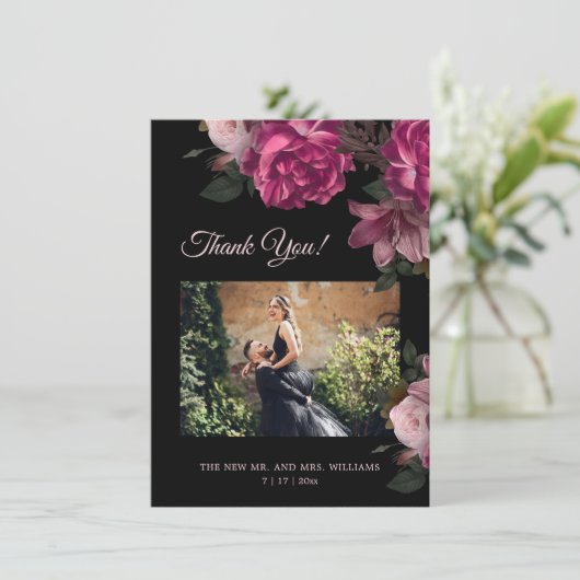 Hand Painted Roses Dark Romantic Wedding Bedankkaart (Staand voorkant)