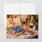Hand‑Pressed Traditional Wine with Grapes and Vint Briefkaart (Voorkant / Achterkant)