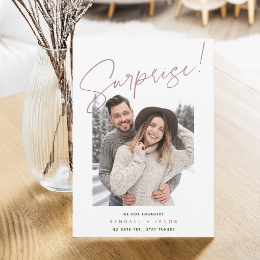 Hand Sketched | Verrassend Verloving Aankondiging