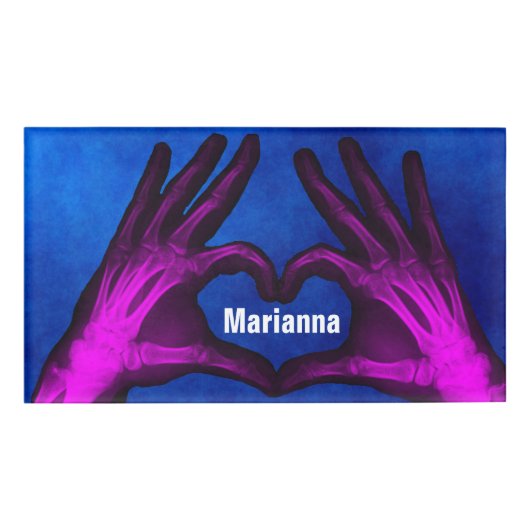 Hand Xray Forms Heart Naambadge (Voorkant)